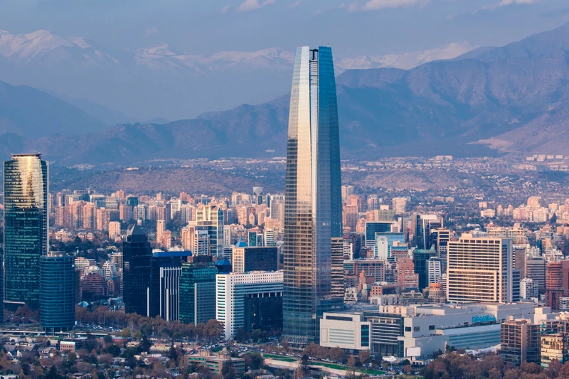 Santiago Premium: Capital, Costa e Vinhedos