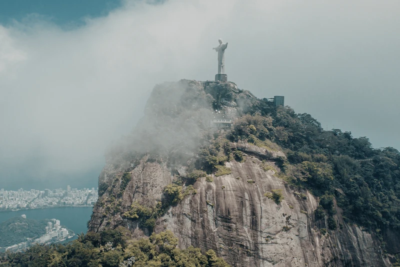City Tour VIP, Corcovado e Pão de Açúcar com Almoço