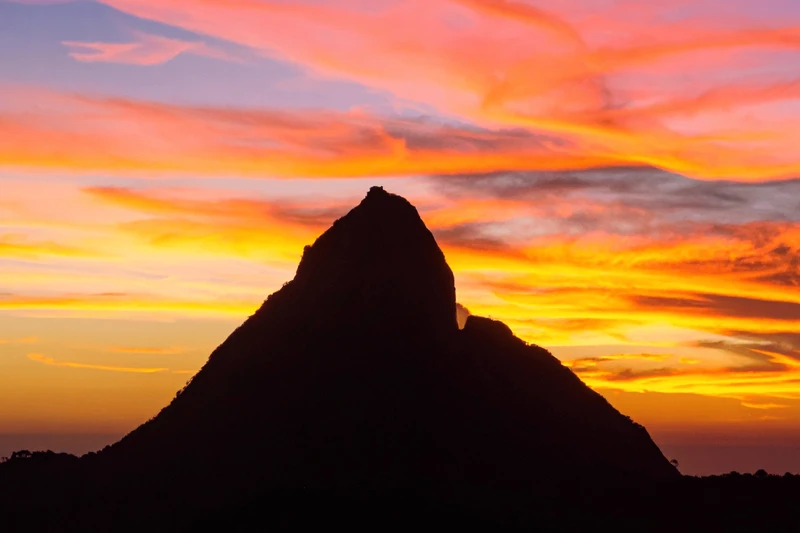 City Tour Amanhecer, Corcovado e Pão de Açúcar com Almoço e guia
